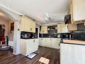 Photo 13- click for photo gallery